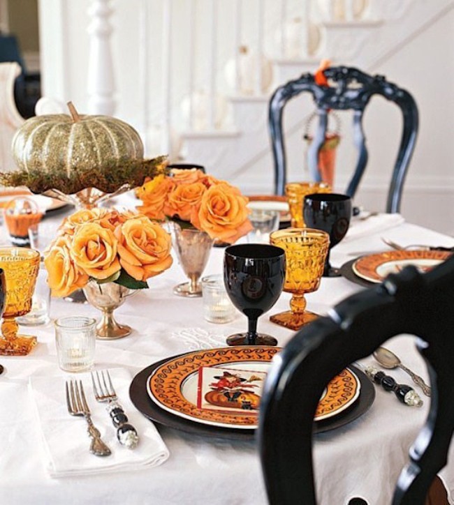 Romantic-Halloween-table-setting-with-orange-roses